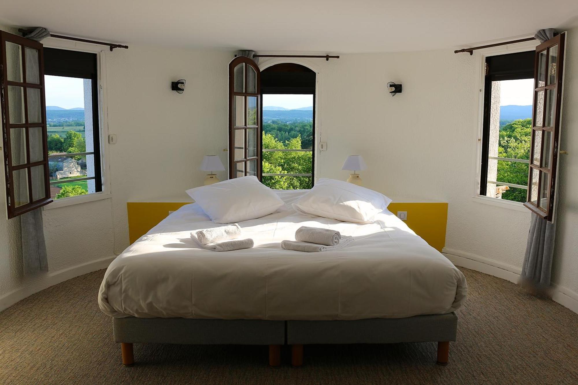 Hotel De De La Vignasse 3*
